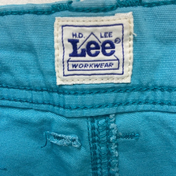 Lee Women's Rust Cargo Shorts - Picture 4 of 14